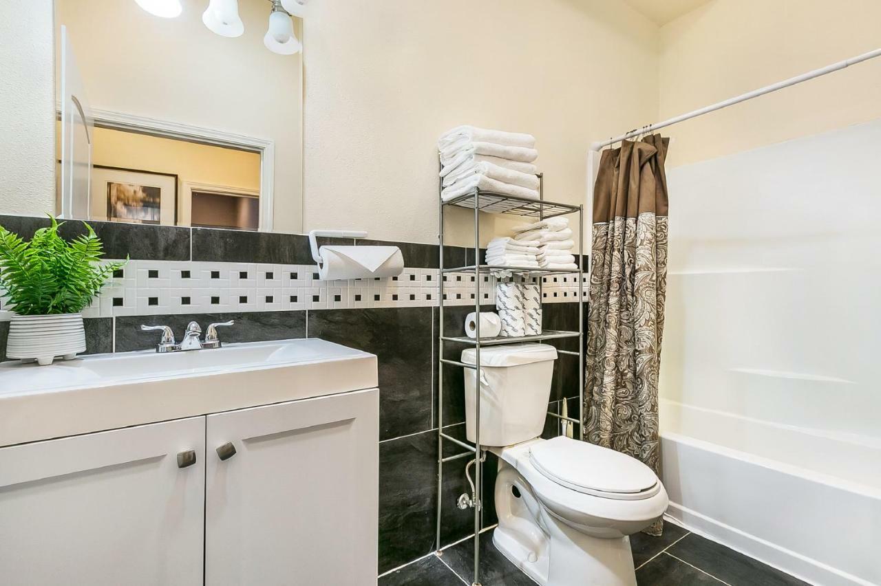 Aparthotel Modern, Spacious With Luxury Amenities New Orleans