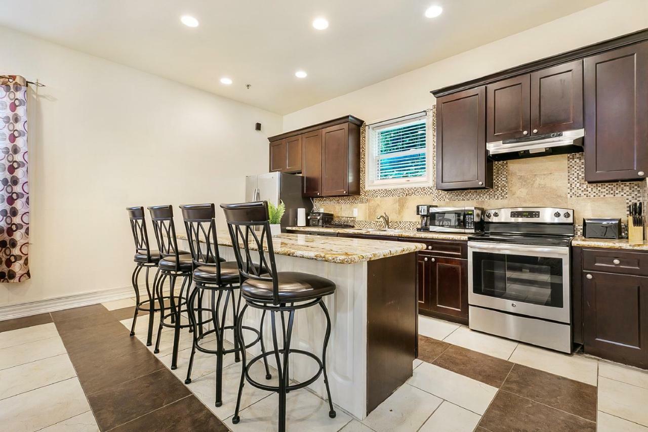 Modern, Spacious With Luxury Amenities 3*