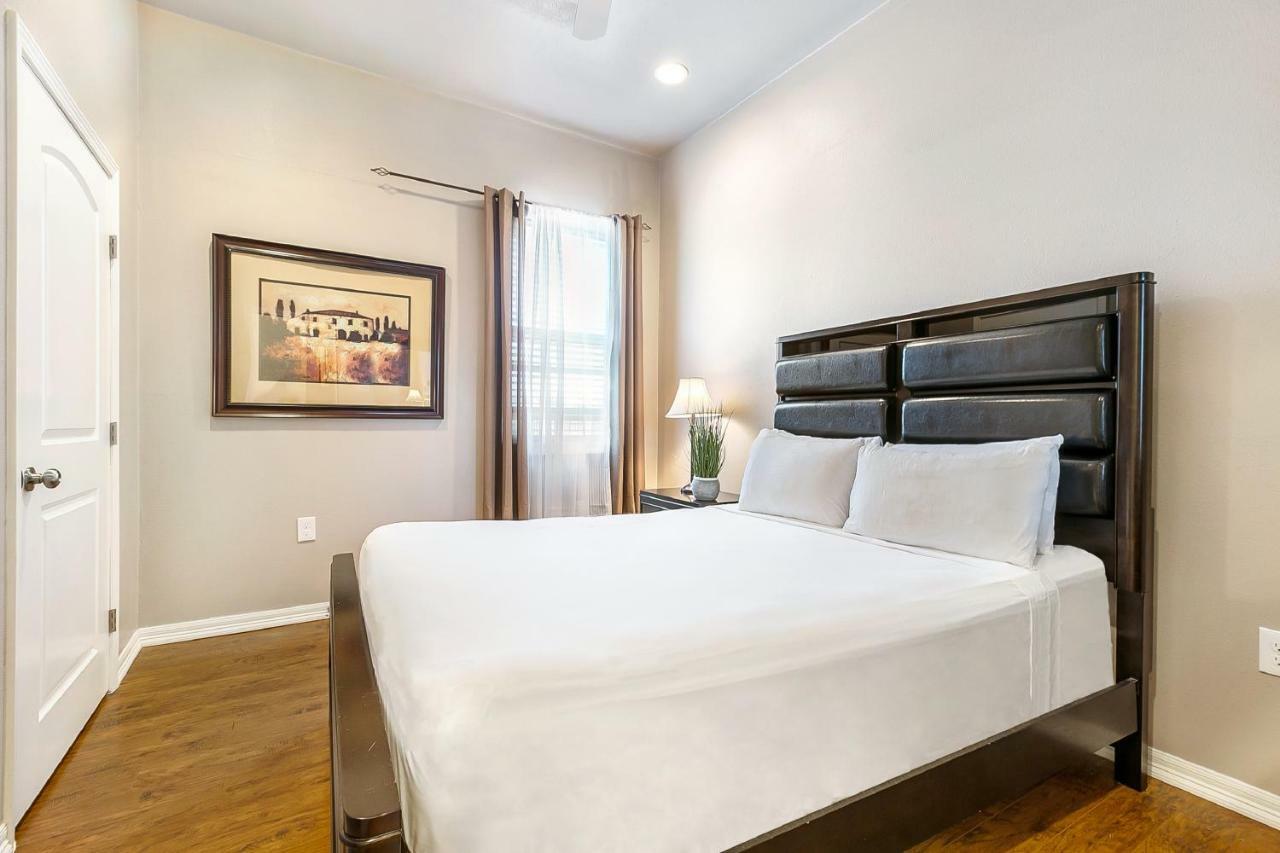 Modern, Spacious With Luxury Amenities 3*