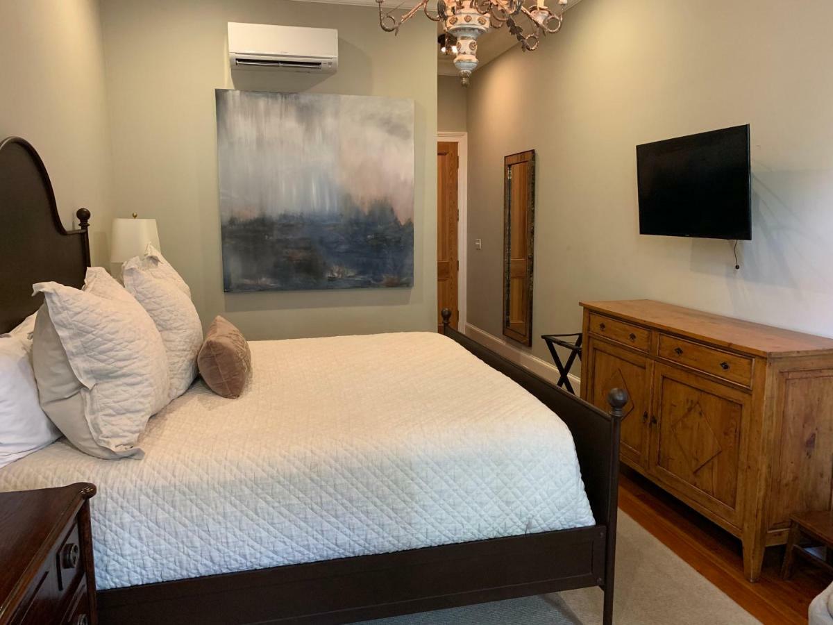 Bed & Breakfast Terrell House