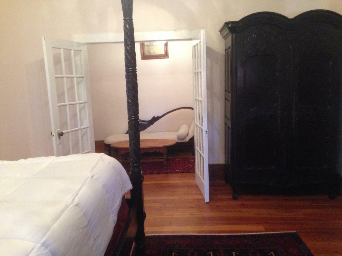 Oakview Bed & Breakfast 4*