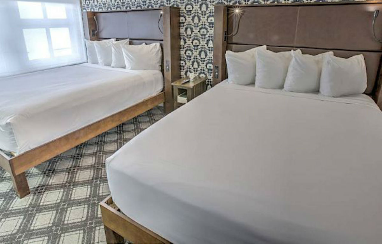 Q&c And Bar New Orleans, Autograph Collection