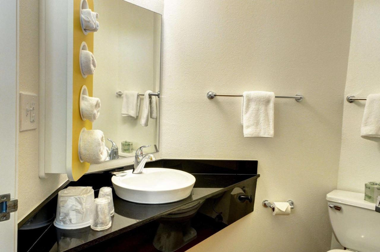 Motel 6-New Orleans, La 2*