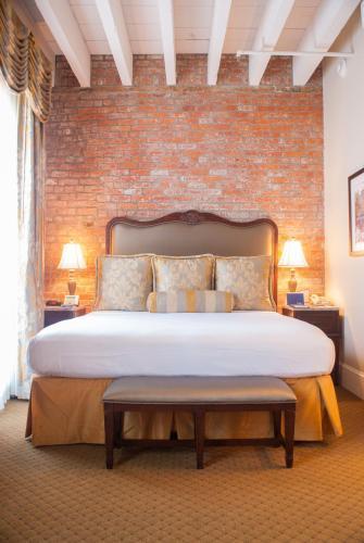 Hotel French Market 3*