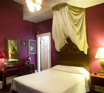 New Orleans Guest House 3*
