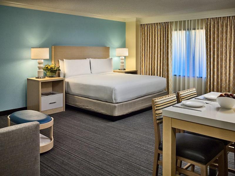 Sonesta Es Downtown Hotel 4*