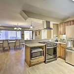 Walk To City Park: Contemporary Nola Home