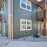 Walk To City Park: Contemporary Nola Home