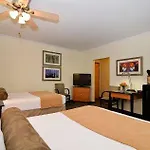 St Charles Inn, Superior Hotel New Orleans