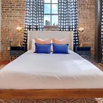 Luxury Arts District Apartments