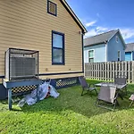 Nola Home 2 Blocks To Streetcar, Cafes And Bars