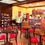 Hotel Doubletree By Hilton
