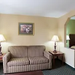 Hotel Rodeway & Gentilly 3*
