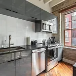 Mint House New Orleans - Riverside