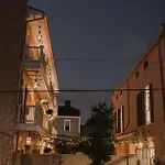 Hotel Royal Frenchmen And Bar New Orleans