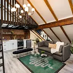 Saint Philip Residence