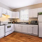 Cozy Historic 2br House 10 Min To French Quarter Apartment