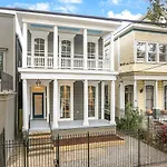 Holiday home Canal Street Mansion Sleeps 15