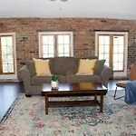 Hotel Jean Lafitte House New Orleans