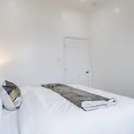 Downtown Vibrant Gray Loft 2318