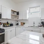 Apartment Downtown Vibrant Gray Loft 2318 *
