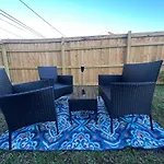 Simplicity Stays Nola