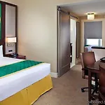 Hotel Courtyard By Marriott French Quarter/iberville