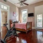 Lovely 4 Bedroom Uptown New Orleans Magazine St
