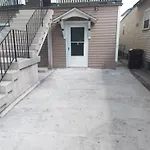 Cozy 2-bedroom Unit In Beautiful With Wifi, Ac