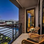 The Pelican By Hosteeva Apartment *