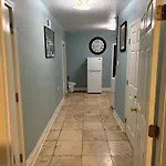 Cozy 2-Bedroom Unit In Beautiful New Orleans With Wifi, Ac