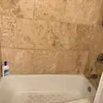 Cozy 2-bedroom Unit In Beautiful With Wifi, Ac Apartment *