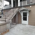 Cozy 2-Bedroom Unit In Beautiful New Orleans With Wifi, Ac