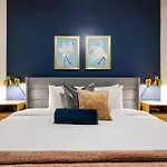 Apartment The Pelican By Hosteeva