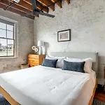 Ironworks Building - 2 Bedroom 2 Bath, 4 Bedroom 4 Bath