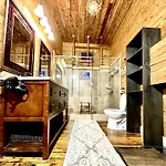 Fleur De Lis Mansion Bed & Breakfast 4*