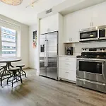 Pet-Friendly Vibrant Condos Near French Quarter