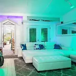 Fleur De Lis Mansion Bed & Breakfast