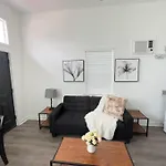 Charming 2Br! Close To Fq & Bourbon St.