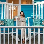 5 Bedroom - Sleeps 8! Steps From Bourbon Street! 3*