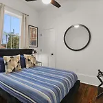 Luxury 4Bd With Pool And Off Street Parking