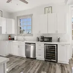 Spacious Mid City 1Bd On The Canal Streetcar Line