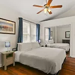 Pristine And Comfy Mid-city 2bd 1ba * New Orleans