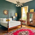 Creole Gardens And Inn 3*