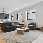 Roami At 714 Canal