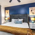 Apartment The Pelican By Hosteeva New Orleans