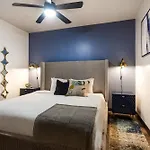 Apartment The Pelican By Hosteeva