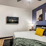 Apartment The Pelican By Hosteeva New Orleans