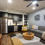 Apartment The Pelican By Hosteeva