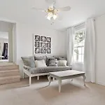 4Br Uptown Oasis W Backyard Near Universities
